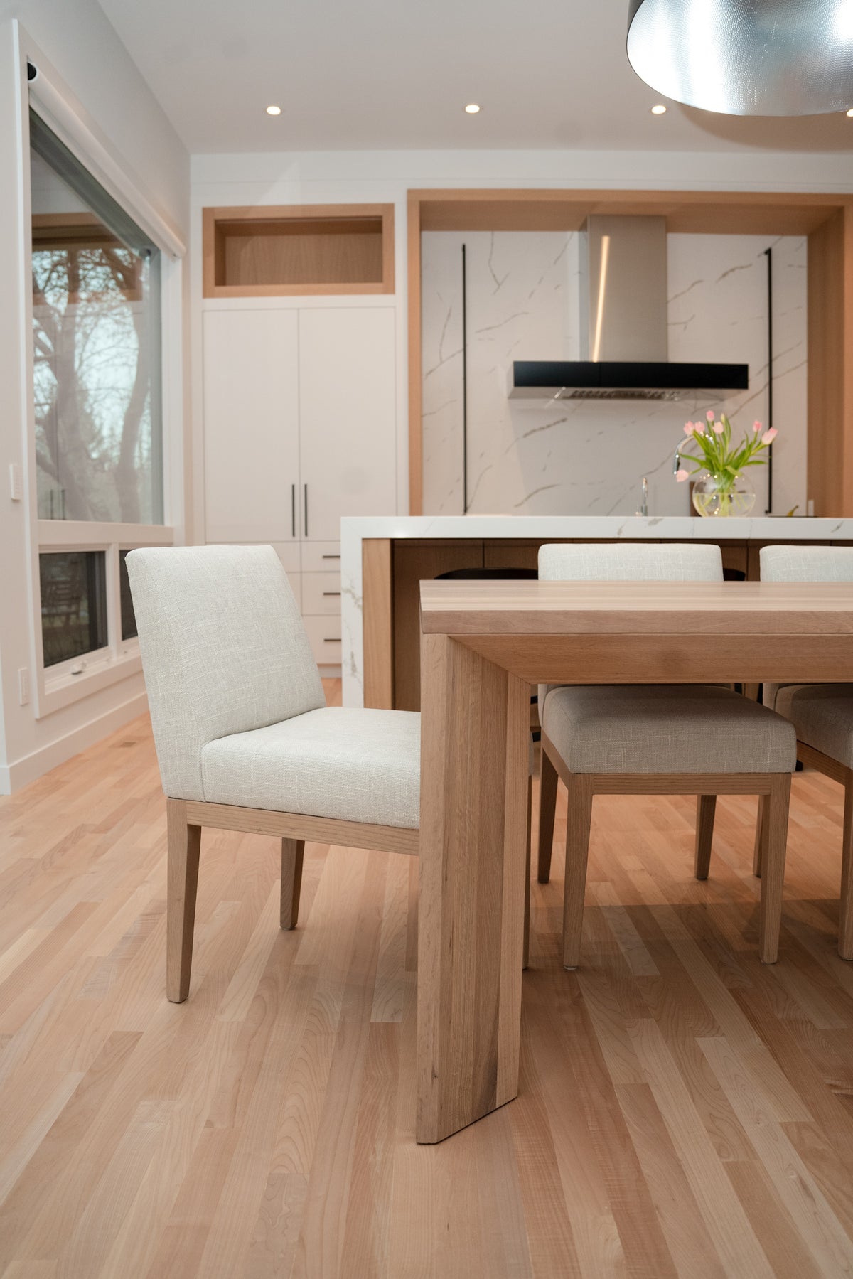 Bennett Dining Table